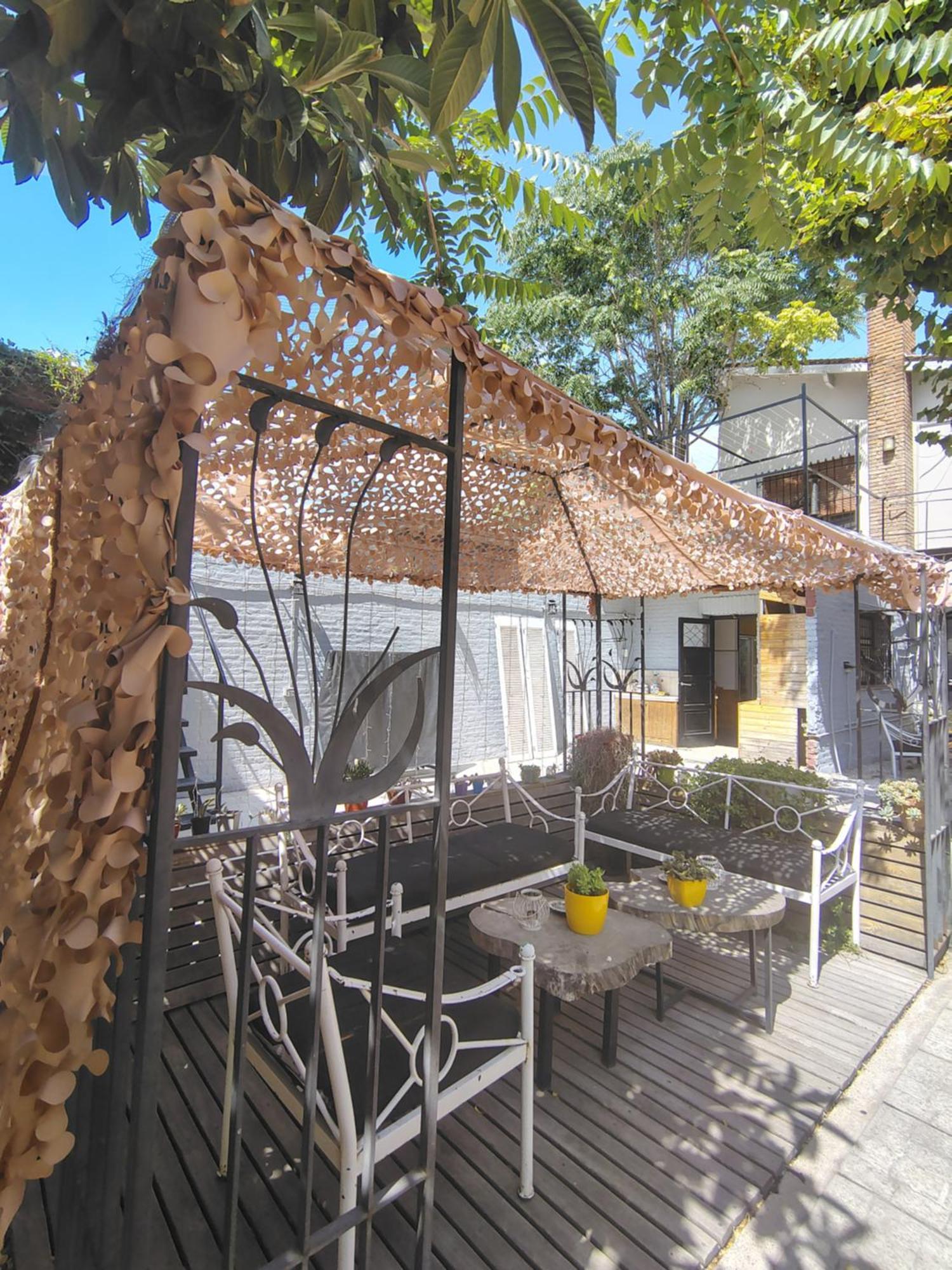 Mora Hostel Mendoza Bagian luar foto