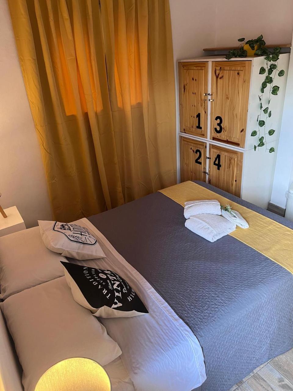 Mora Hostel Mendoza Bagian luar foto